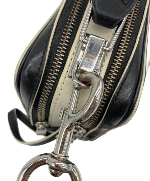 MARC JACOBS（マークジェイコブズ）MARC JACOBS (マークジェイコブズ) ショルダーバッグ ブラック×ホワイトの古着・服飾アイテム