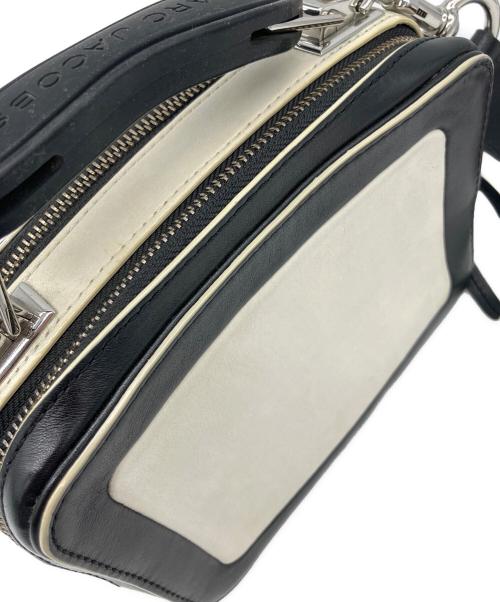 MARC JACOBS（マークジェイコブズ）MARC JACOBS (マークジェイコブズ) ショルダーバッグ ブラック×ホワイトの古着・服飾アイテム