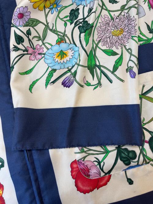 GUCCI（グッチ）GUCCI (グッチ) シルクジップアップフローラルフラワーシャツ ベージュ サイズ:38の古着・服飾アイテム