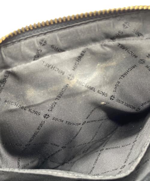 MICHAEL KORS（マイケル・コース）MICHAEL KORS (マイケル・コース) ショルダーバッグ ブラックの古着・服飾アイテム