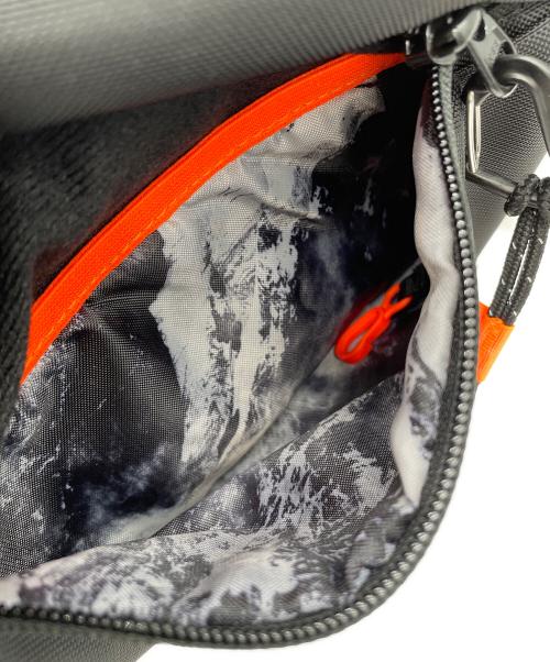 MAMMUT（マムート）MAMMUT (マムート) メッセンジャーバッグ ブラックの古着・服飾アイテム