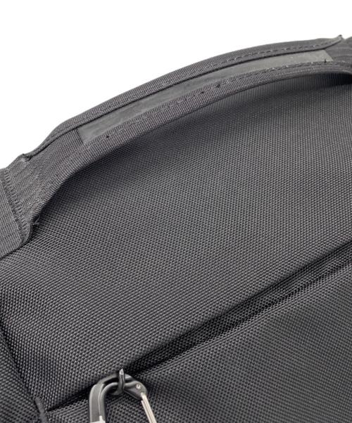 MAMMUT（マムート）MAMMUT (マムート) メッセンジャーバッグ ブラックの古着・服飾アイテム