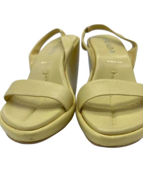 PRADA（プラダ）PRADA (プラダ) サンダル サイズ:34　1/2の古着・服飾アイテム