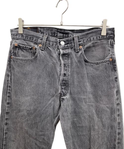 LEVI'S（リーバイス）LEVI'S (リーバイス) デニムパンツ グレー サイズ:W33　L34の古着・服飾アイテム