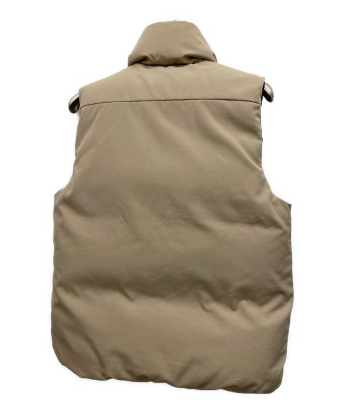 CANADA GOOSE（カナダグース）CANADA GOOSE (カナダグース) モントリオール　ダウンベスト ベージュ サイズ:Mの古着・服飾アイテム