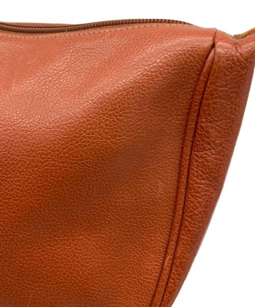 IL BISONTE（イル ビゾンテ）IL BISONTE (イル ビゾンテ) ショルダーバッグ ブラウンの古着・服飾アイテム