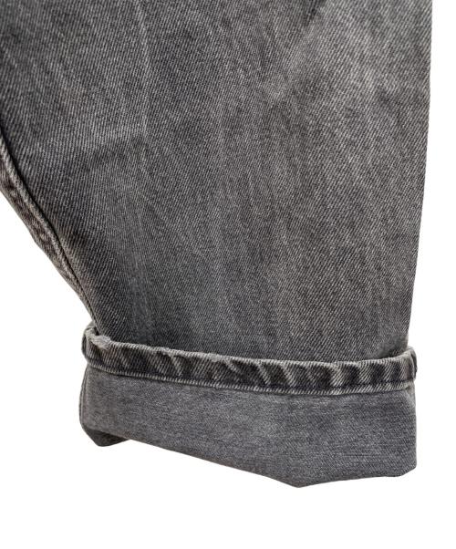 LEVI'S（リーバイス）LEVI'S (リーバイス) デニムパンツ グレー サイズ:W32 L30の古着・服飾アイテム