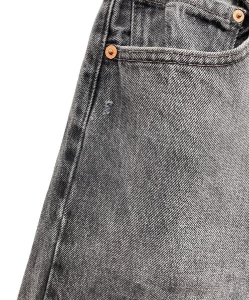 LEVI'S（リーバイス）LEVI'S (リーバイス) デニムパンツ グレー サイズ:W32 L30の古着・服飾アイテム