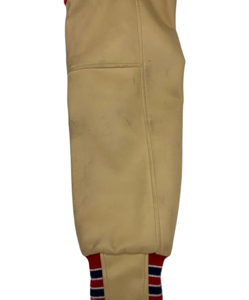 UCENSED PRODUCT（アンセンスドプロダクト）UCENSED PRODUCT (アンセンスドプロダクト) スタジャン レッド サイズ:Mの古着・服飾アイテム