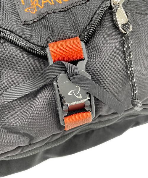 MYSTERY RANCH（ミステリーランチ）MYSTERY RANCH (ミステリーランチ) 3WAYショルダーバッグ ブラックの古着・服飾アイテム