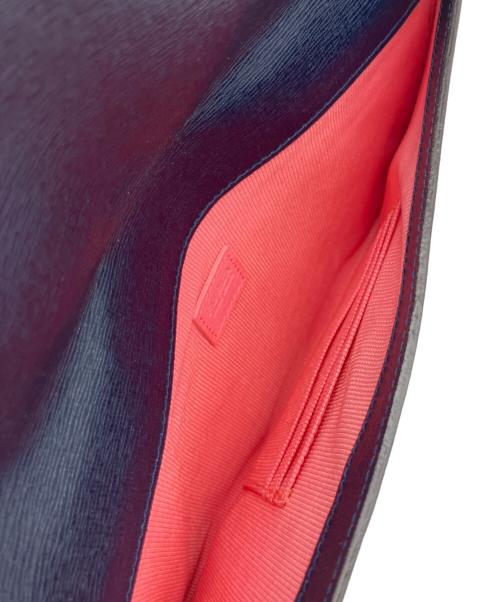 FURLA（フルラ）FURLA (フルラ) クラッチバッグの古着・服飾アイテム