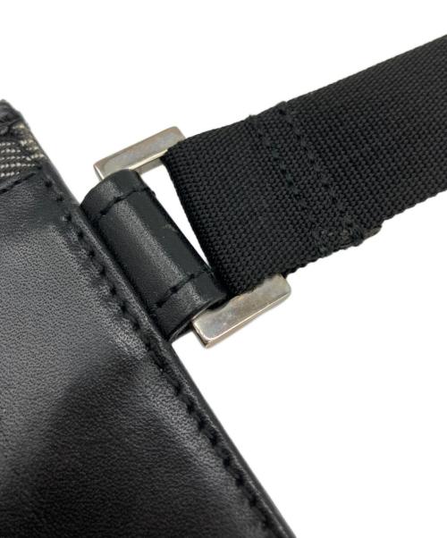 GUCCI（グッチ）GUCCI (グッチ) GGキャンバス　ショルダーバッグ ブラックの古着・服飾アイテム