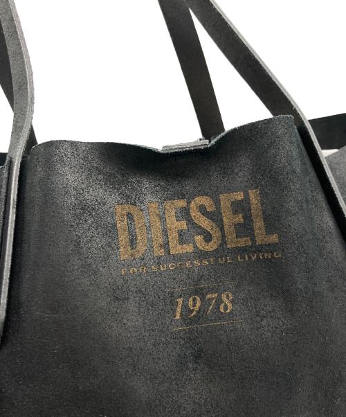 DIESEL（ディーゼル）DIESEL (ディーゼル) レザースタッズトートバッグ ブラックの古着・服飾アイテム