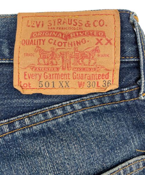 LEVI'S（リーバイス）LEVI'S (リーバイス) デニムパンツ インディゴ サイズ:W30 L36の古着・服飾アイテム