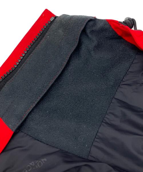 THE NORTH FACE（ザ ノース フェイス）THE NORTH FACE (ザ ノース フェイス) MOUNTAIN JACKET（マウンテンジャケット） レッド サイズ:Sの古着・服飾アイテム