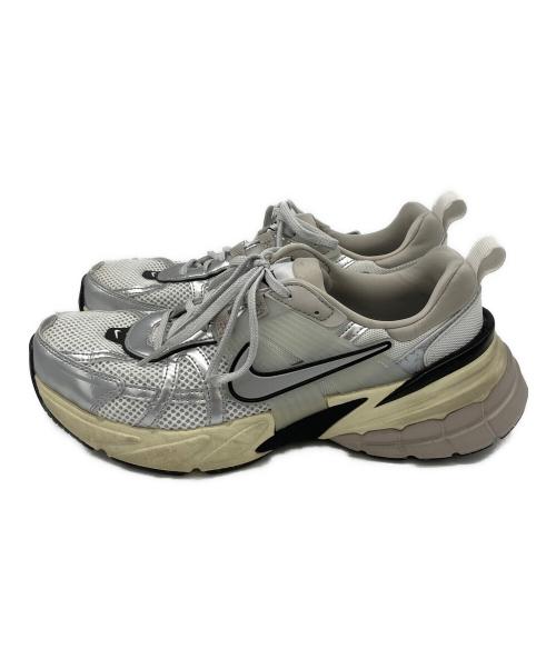 NIKE（ナイキ）NIKE (ナイキ) V2K RUN グレー サイズ:26.5㎝の古着・服飾アイテム