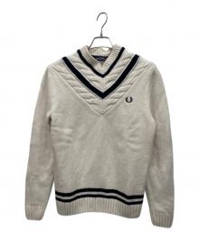 FRED PERRY（フレッドペリー）の古着「厚手ニット」｜ベージュ