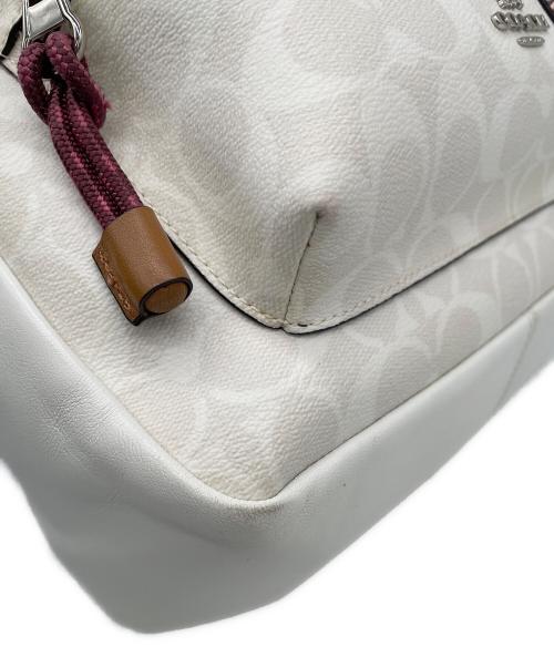 COACH（コーチ）COACH (コーチ) Disney (ディズニー) リュック ベージュの古着・服飾アイテム