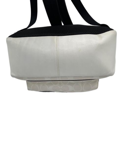 COACH（コーチ）COACH (コーチ) Disney (ディズニー) リュック ベージュの古着・服飾アイテム