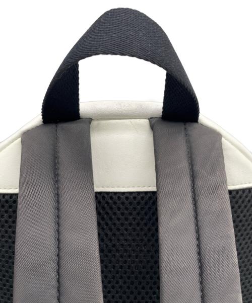 COACH（コーチ）COACH (コーチ) Disney (ディズニー) リュック ベージュの古着・服飾アイテム