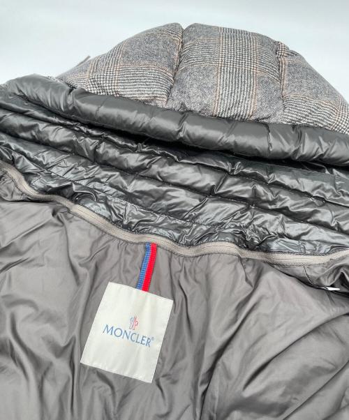 MONCLER（モンクレール）MONCLER (モンクレール) ダウンジャケット ブラウン サイズ:2の古着・服飾アイテム