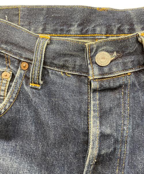 LEVI'S（リーバイス）LEVI'S (リーバイス) デニムパンツ ネイビー サイズ:W33　L36の古着・服飾アイテム