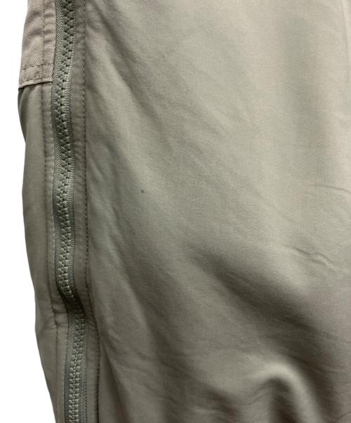 US ARMY（ユーエスアーミー）US ARMY (ユーエスアーミー) US ARMY × PRAIMALOFT   ECWCS GEN III LEVEL7 PRIMALOFT PANTS グリーン サイズ:Medium　Regularの古着・服飾アイテム