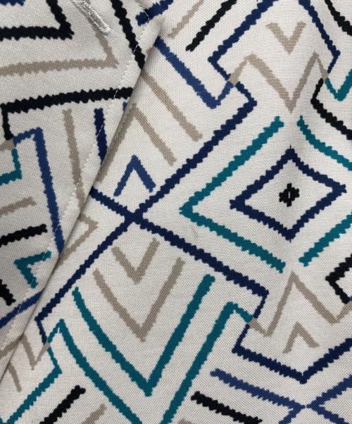 International Gallery BEAMS（インターナショナルギャラリービームス)）International Gallery BEAMS (インターナショナルギャラリービームス)) geometric print draped jacket ホワイト サイズ:Sの古着・服飾アイテム