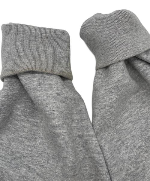 SUPREME（シュプリーム）Supreme (シュプリーム) プルオーバーパーカー グレー サイズ:Largeの古着・服飾アイテム