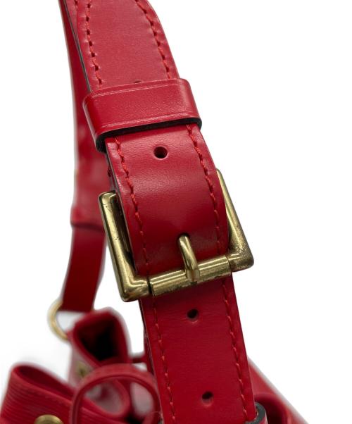 LOUIS VUITTON（ルイ ヴィトン）LOUIS VUITTON (ルイ ヴィトン) エピ　プチノエ　ショルダーバッグ カスティリアン・ レッドの古着・服飾アイテム