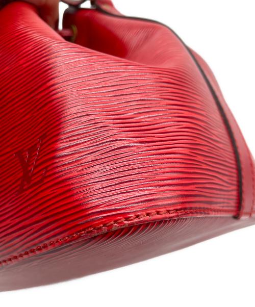 LOUIS VUITTON（ルイ ヴィトン）LOUIS VUITTON (ルイ ヴィトン) エピ　プチノエ　ショルダーバッグ カスティリアン・ レッドの古着・服飾アイテム