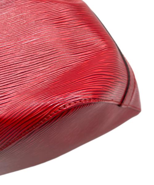 LOUIS VUITTON（ルイ ヴィトン）LOUIS VUITTON (ルイ ヴィトン) エピ　プチノエ　ショルダーバッグ カスティリアン・ レッドの古着・服飾アイテム