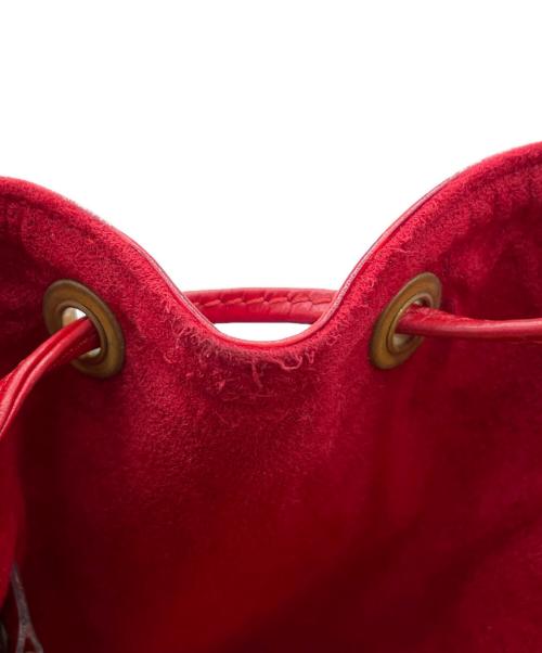 LOUIS VUITTON（ルイ ヴィトン）LOUIS VUITTON (ルイ ヴィトン) エピ　プチノエ　ショルダーバッグ カスティリアン・ レッドの古着・服飾アイテム