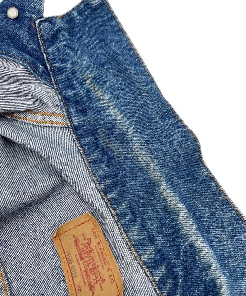 LEVI'S（リーバイス）LEVI'S (リーバイス) デニムジャケット インディゴ サイズ:38の古着・服飾アイテム