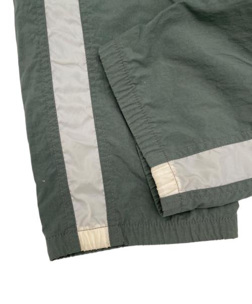 NIKE（ナイキ）NIKE (ナイキ) ナイロンジャケット カーキ サイズ:Lの古着・服飾アイテム