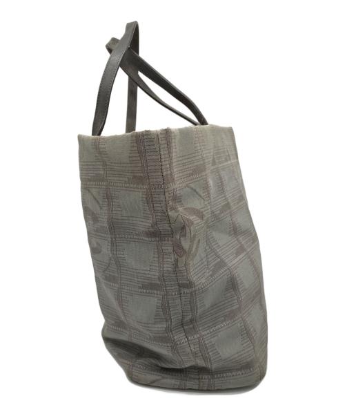 CHANEL（シャネル）CHANEL (シャネル) トートバッグ グレーの古着・服飾アイテム