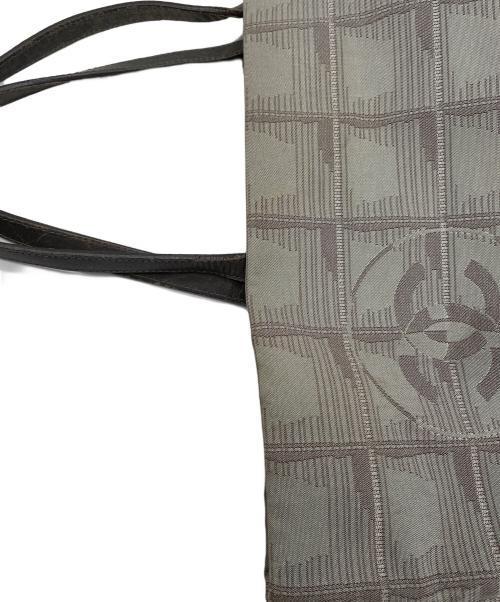 CHANEL（シャネル）CHANEL (シャネル) トートバッグ グレーの古着・服飾アイテム