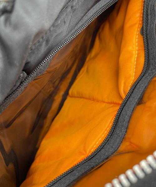 PORTER（ポーター）PORTER (ポーター) タンカー　ショルダーバッグ ブラックの古着・服飾アイテム