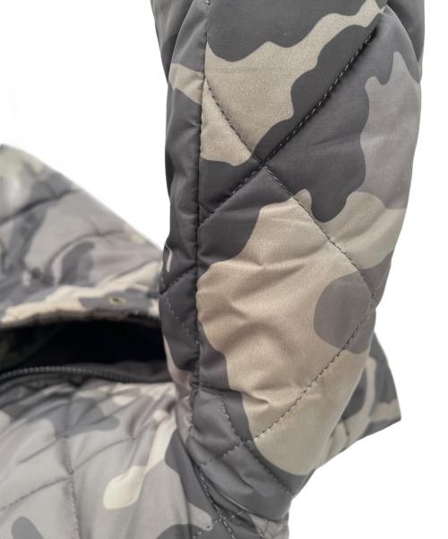 DOLCE & GABBANA（ドルチェ＆ガッバーナ）DOLCE & GABBANA (ドルチェ＆ガッバーナ) ダウンジャケット グリーン サイズ:44の古着・服飾アイテム