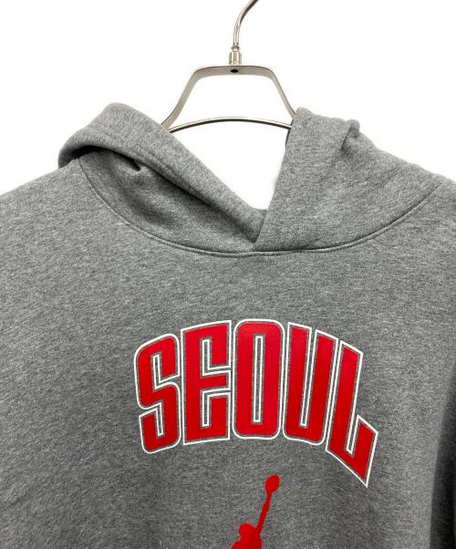 NIKE（ナイキ）NIKE (ナイキ) プルオーバーパーカー グレー サイズ:XLの古着・服飾アイテム