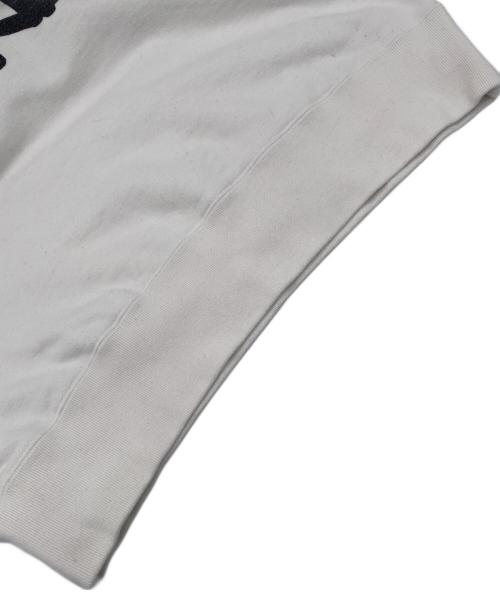 sacai（サカイ）sacai (サカイ) Eric Haze (エリック・ヘイズ) クルーネックスウェット ホワイト サイズ:表記サイズ無しの古着・服飾アイテム