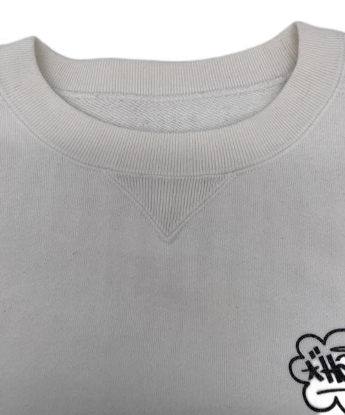 sacai（サカイ）sacai (サカイ) Eric Haze (エリック・ヘイズ) クルーネックスウェット ホワイト サイズ:表記サイズ無しの古着・服飾アイテム