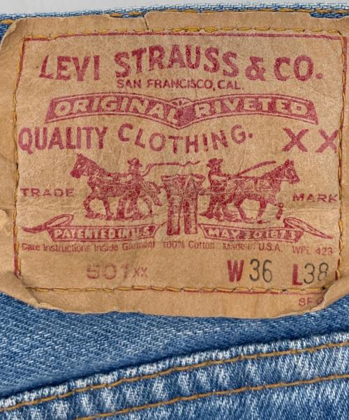 LEVI'S（リーバイス）LEVI'S (リーバイス) デニムパンツ スカイブルー サイズ:W36 L38の古着・服飾アイテム
