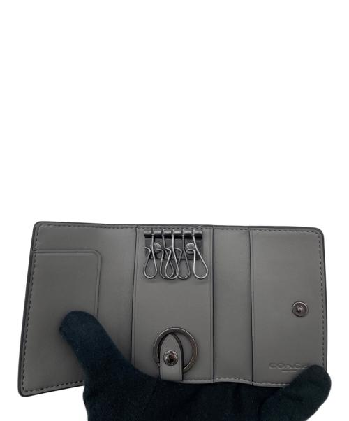 COACH（コーチ）COACH (コーチ) シグネチャーキャンバスファイブリング 　キーケース グレーの古着・服飾アイテム