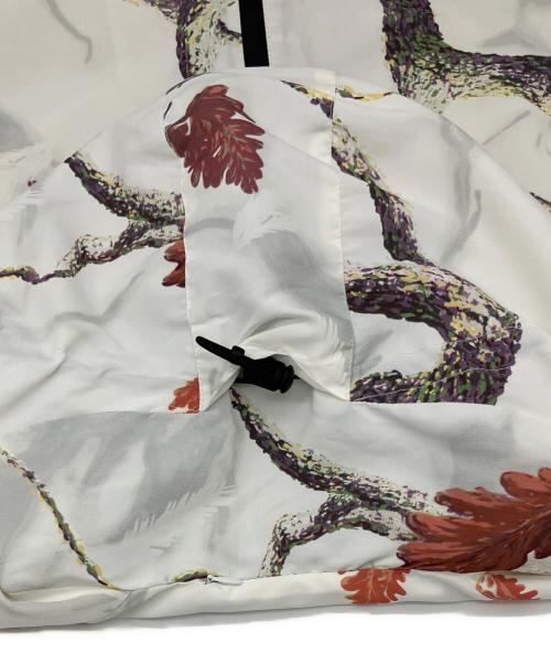 HUF（ハフ）HUF (ハフ) ナイロンジャケット ホワイト サイズ:Lの古着・服飾アイテム