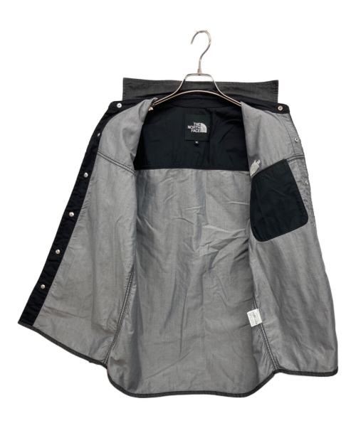 THE NORTH FACE（ザ ノース フェイス）THE NORTH FACE (ザ ノース フェイス) デニムシャツ グレー サイズ:Sの古着・服飾アイテム