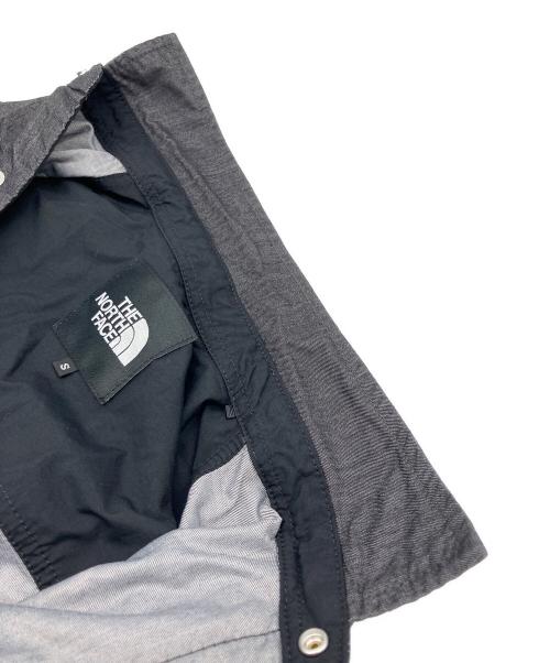 THE NORTH FACE（ザ ノース フェイス）THE NORTH FACE (ザ ノース フェイス) デニムシャツ グレー サイズ:Sの古着・服飾アイテム