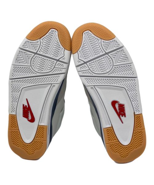 NIKE SB（ナイキエスビー）NIKE SB (ナイキエスビー) AIR JORDAN 4 RETRO　 ホワイト サイズ:26.5㎝の古着・服飾アイテム