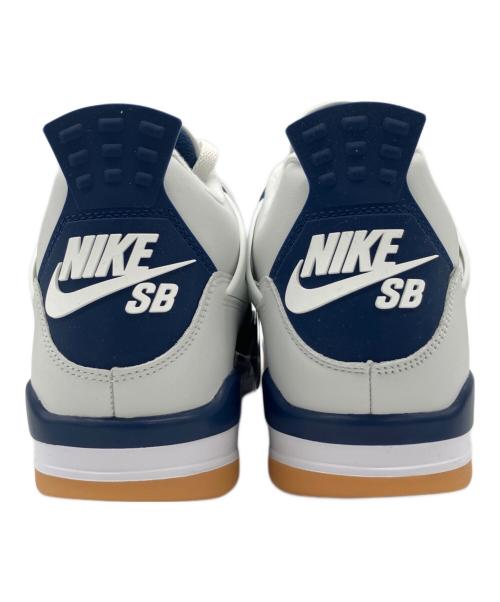 NIKE SB（ナイキエスビー）NIKE SB (ナイキエスビー) Air Jordan 4 Retro  ホワイト×ネイビー サイズ:27㎝の古着・服飾アイテム