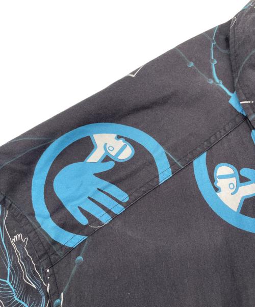 C.E（シーイー）C.E (シーイー) 半袖シャツ グレー サイズ:Mの古着・服飾アイテム